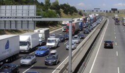 torlodas a magyar m1 es autopalyan 109081