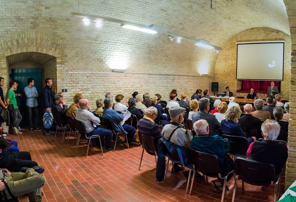 11165097 1606018142973963 4437289194048294149 n