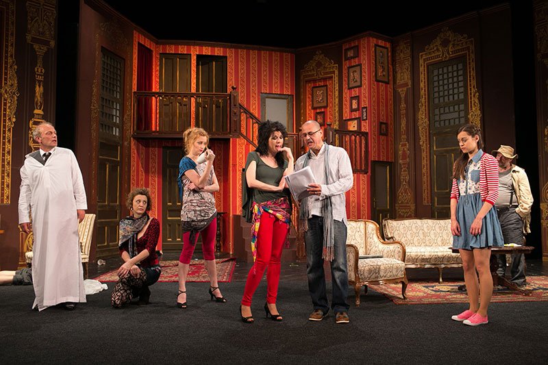 Függöny fel jelenet 1