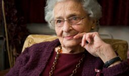 tamas aladarne ilonka h