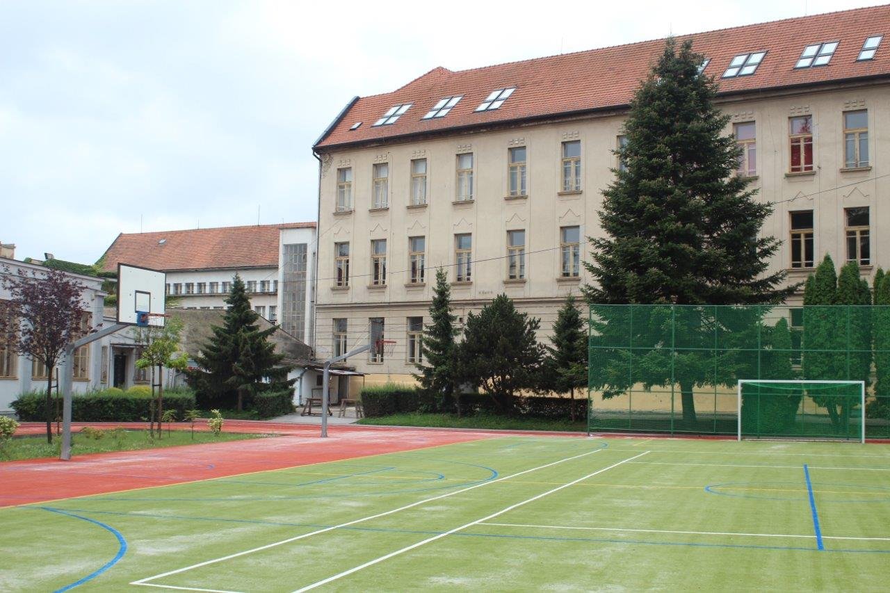 Új sportpálya1 2016