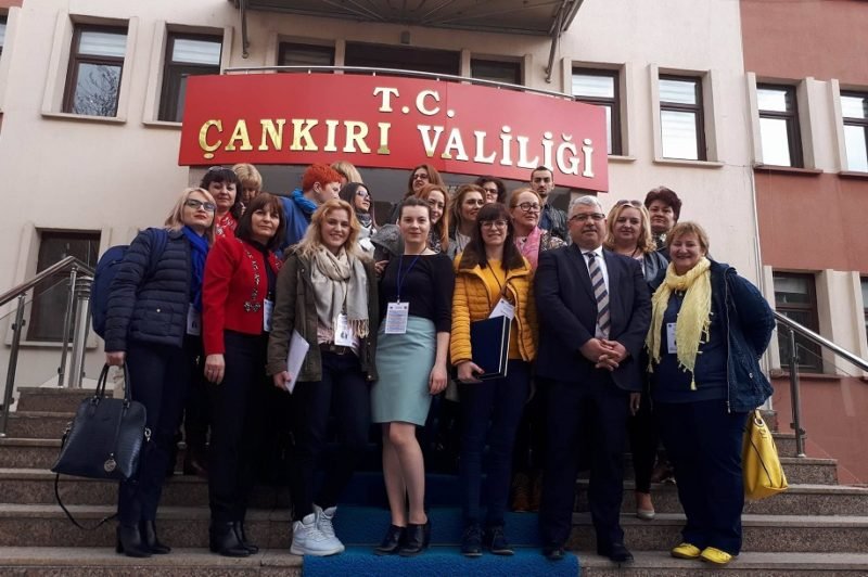 Cankiri tartomány oktatásügyi miniszterével Yusuf Yazicivel
