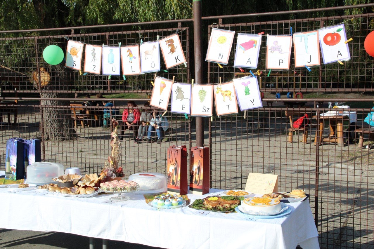 Feszty családi nap 7 Custom