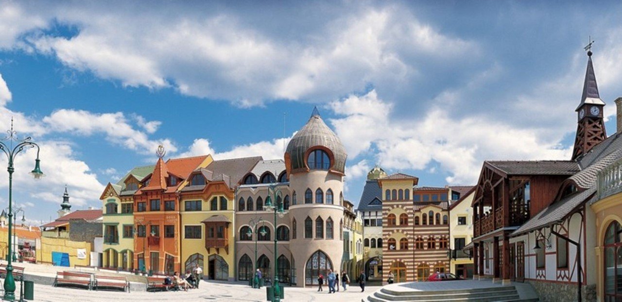 csm komarno2028229 23437707ba Custom