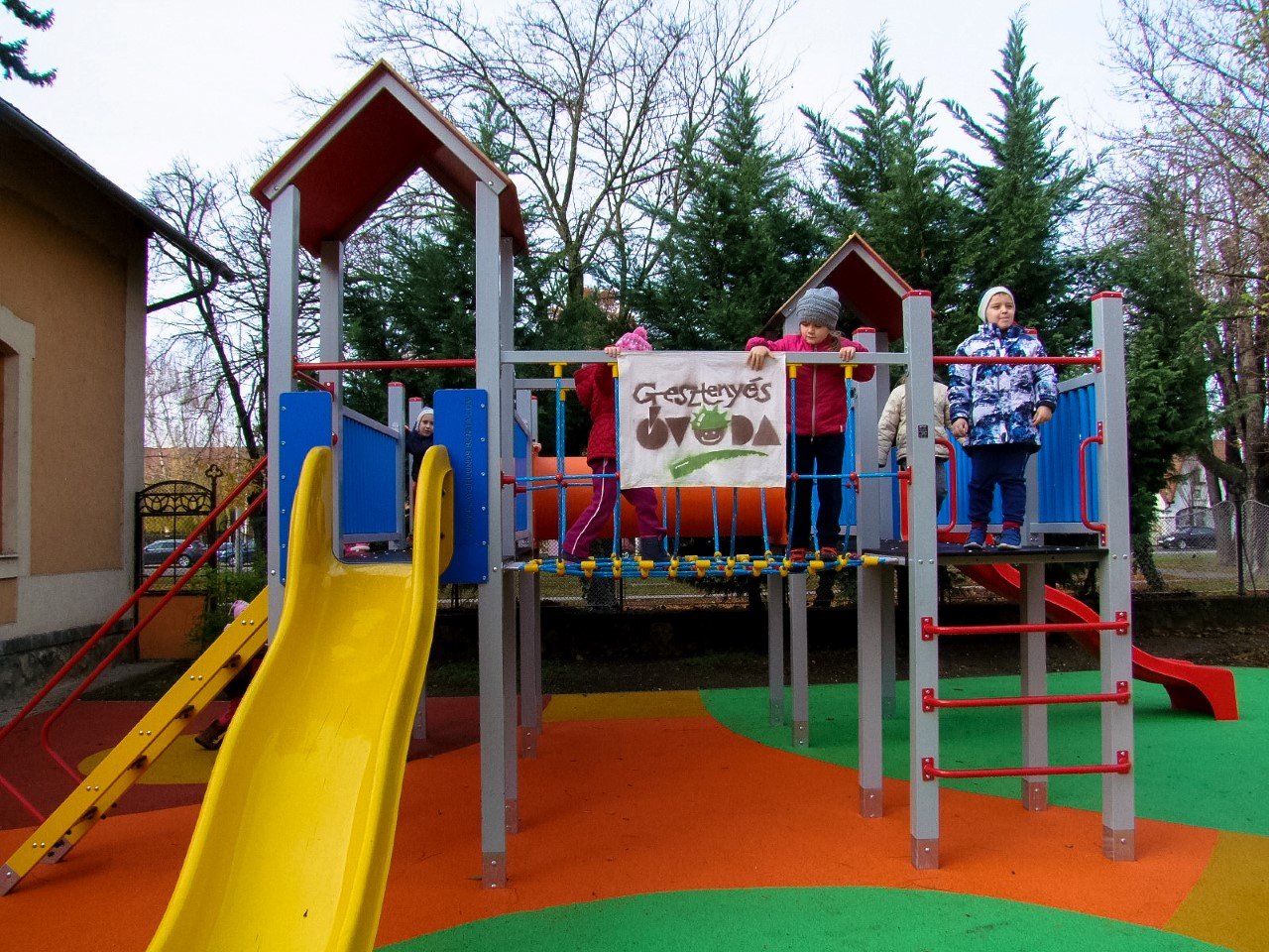 játszótér 2 Custom