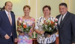 egészségügyi díj