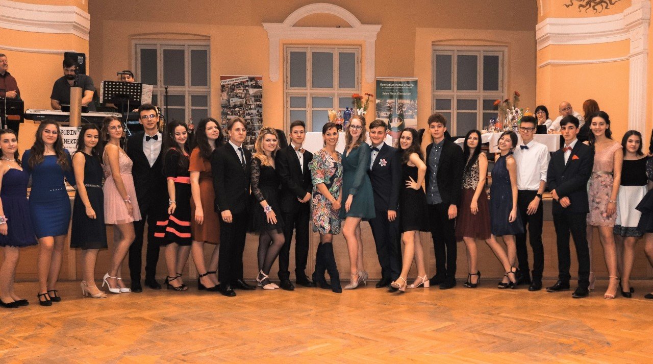 Koszorúcska IIIC SJG 1 Egyedi