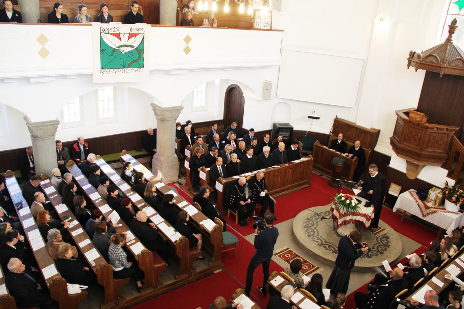 100 éves a gyülekezet