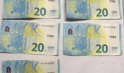 1764244430 rodina z juhu slovenska si objednala z temu falosne bankovky 6000 zohnali za 19 eur minali ich na miestnom trhu