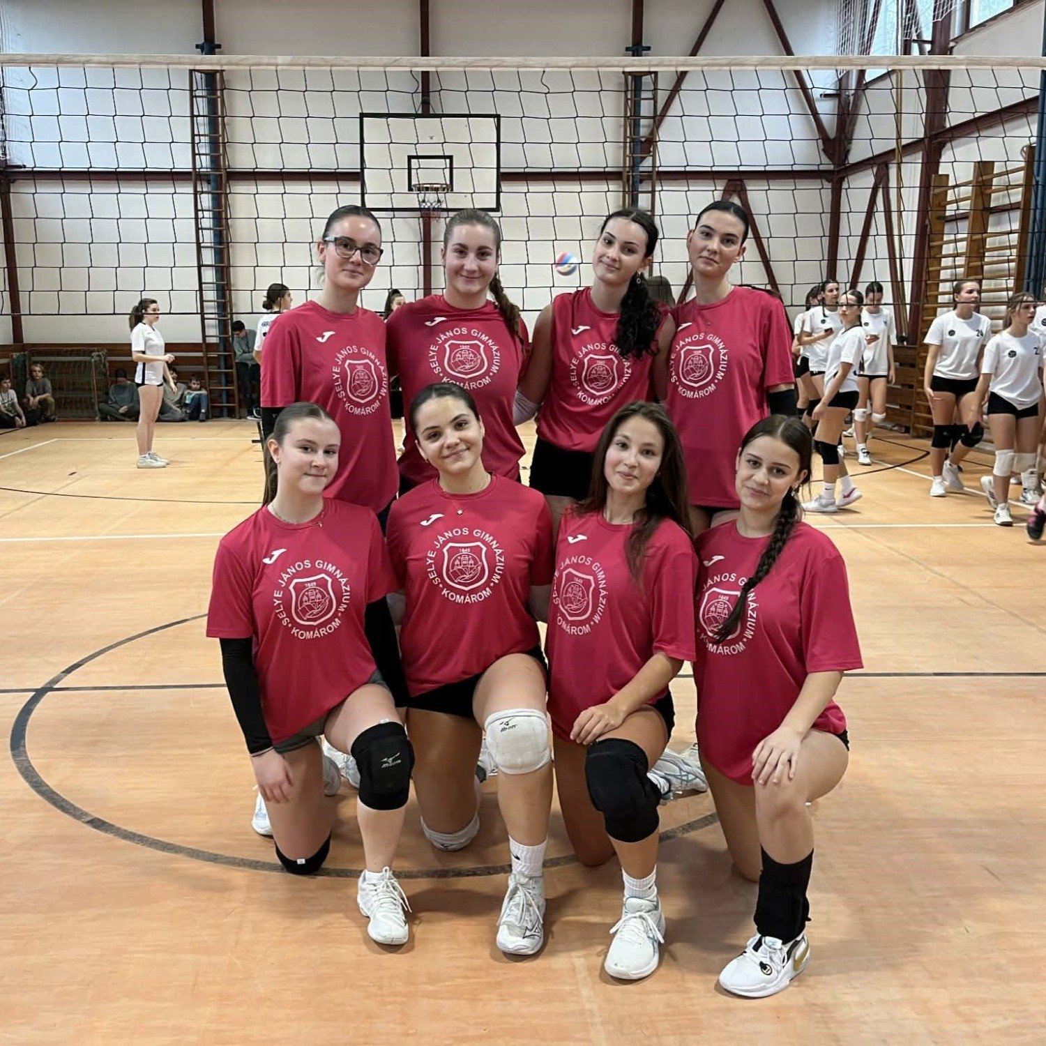 Gazdag oszi sportelet SJG SzMGOB lanyok 1 hely