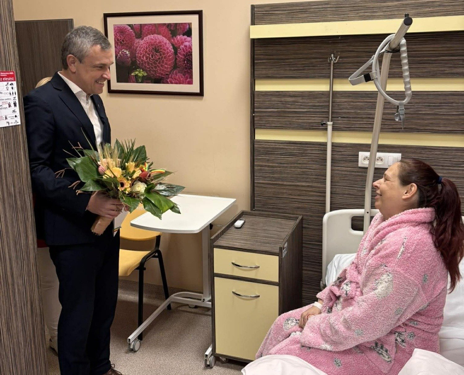 Megszületett Komárom első kisbabája 4 611154165 1473524671447037 1120543121305142078 n