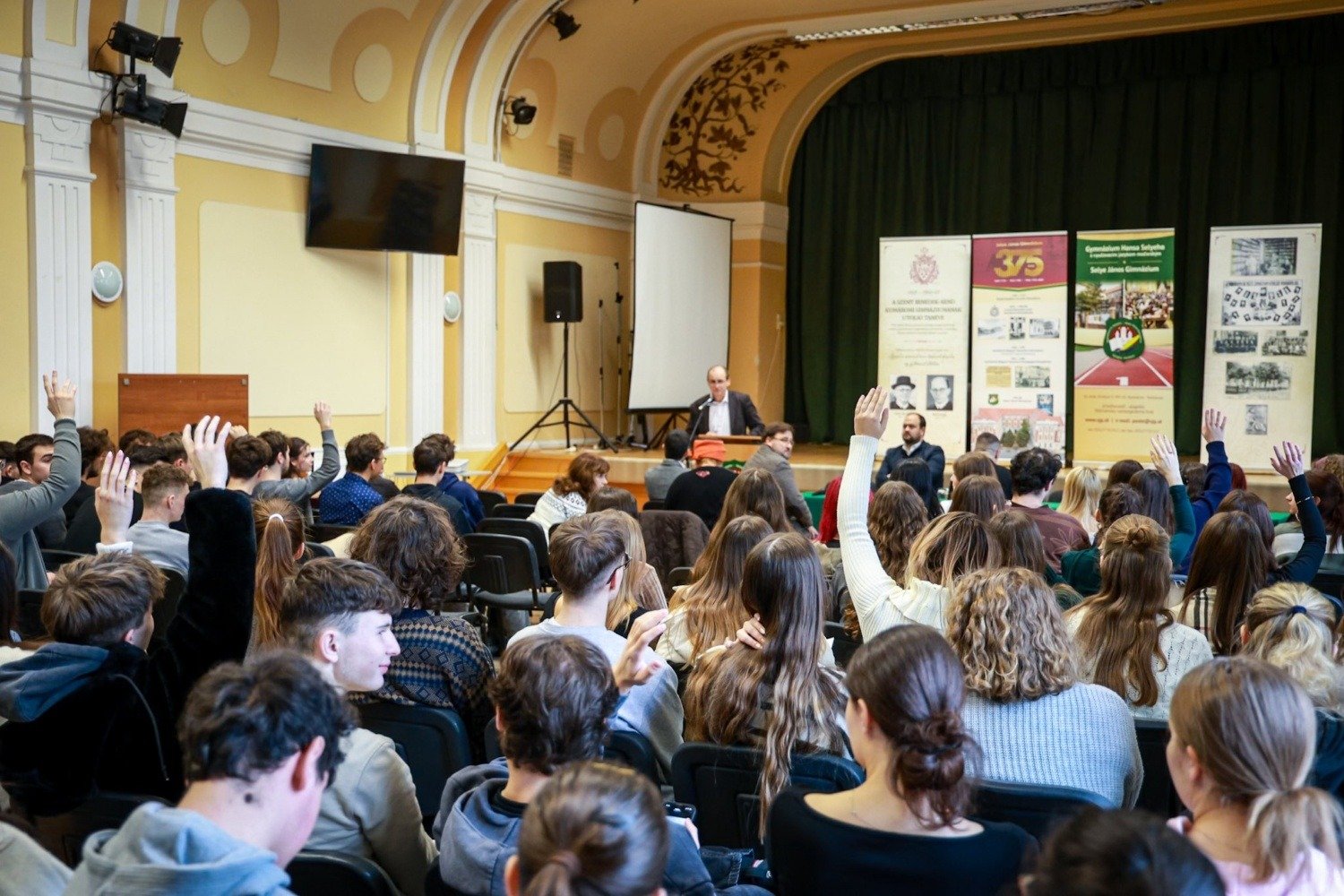 Allamtitkar a Selye gimiben7