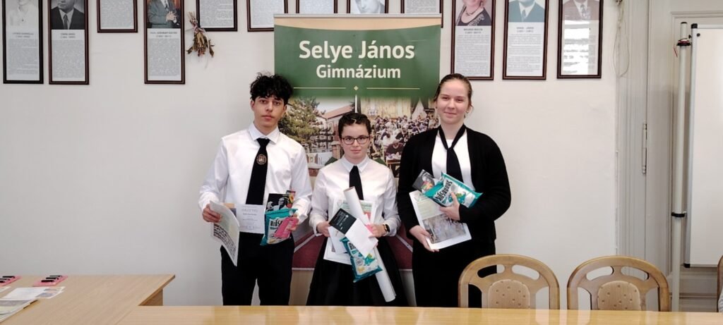 A Cornides István Matematika-Fizika Emlékverseny eredményhirdetése 3 Cornides dijatadas 2026 SJG II evf e1769096660823