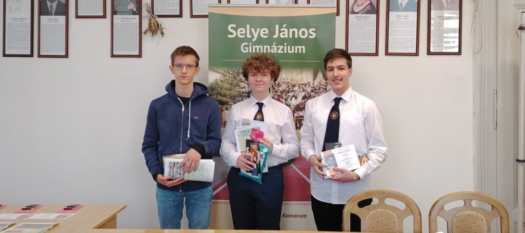 A Cornides István Matematika-Fizika Emlékverseny eredményhirdetése 2 Cornides dijatadas 2026 SJG I evf e1769096569645