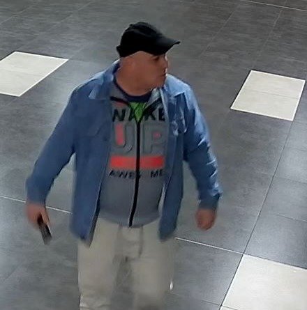 Nem várt "vendég" a komáromi kosarasok öltözőjében 2 632133491 18089082476327414 8203514860504745599 n