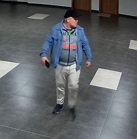 Nem várt "vendég" a komáromi kosarasok öltözőjében 4 638283457 18089082461327414 2263680598446109826 n