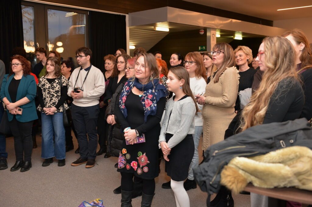 642271865 1511337744326321 2889515211700861184 n