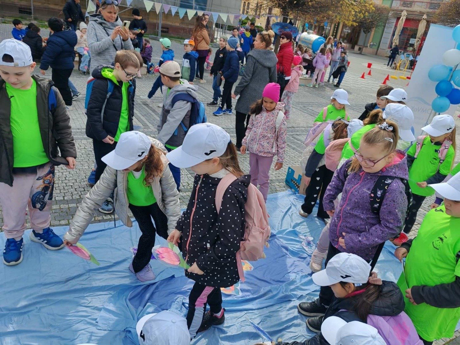 Gyermekekkel telt meg a Klapka tér a víz világnapja alkalmából 12 657336900 1536443468491054 334636946025988377 n