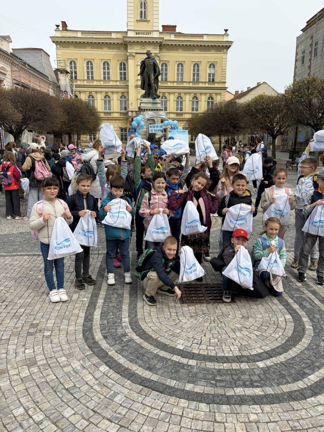 Gyermekekkel telt meg a Klapka tér a víz világnapja alkalmából 20 659249715 1536443281824406 702280048887175448 n
