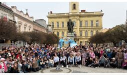 MixCollage 25 Mar 2026 08 44 PM 3927