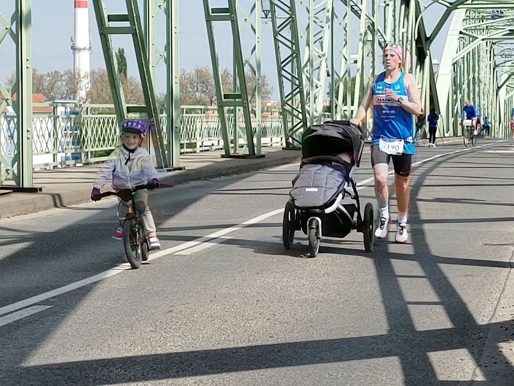 b8073ec0d2a24e218356c41da7467c66