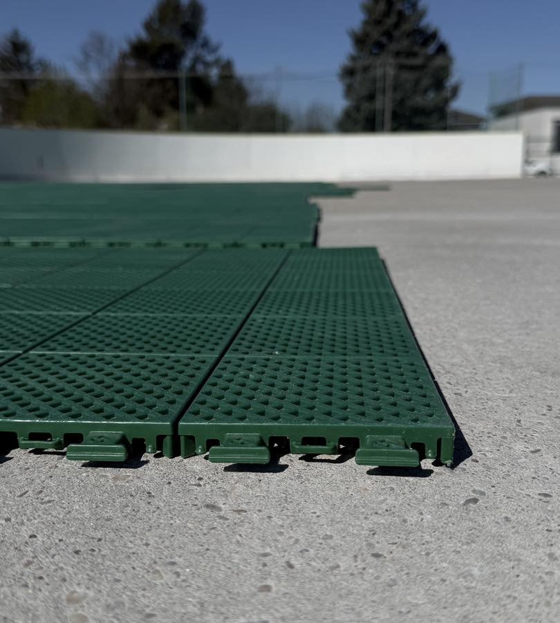 Így lesz jégpályából görkoripálya - Hamarosan nyit a Neon Rollers! 7 672674074 960774113369479 3808486055702306440 n