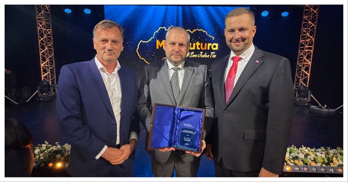 MixCollage 24 Apr 2026 04 05 PM 2753