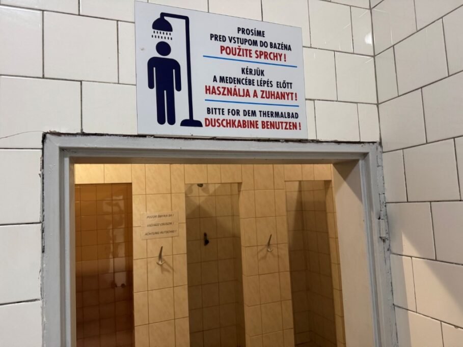 Megújul a komáromi úszoda belső tere 6 5