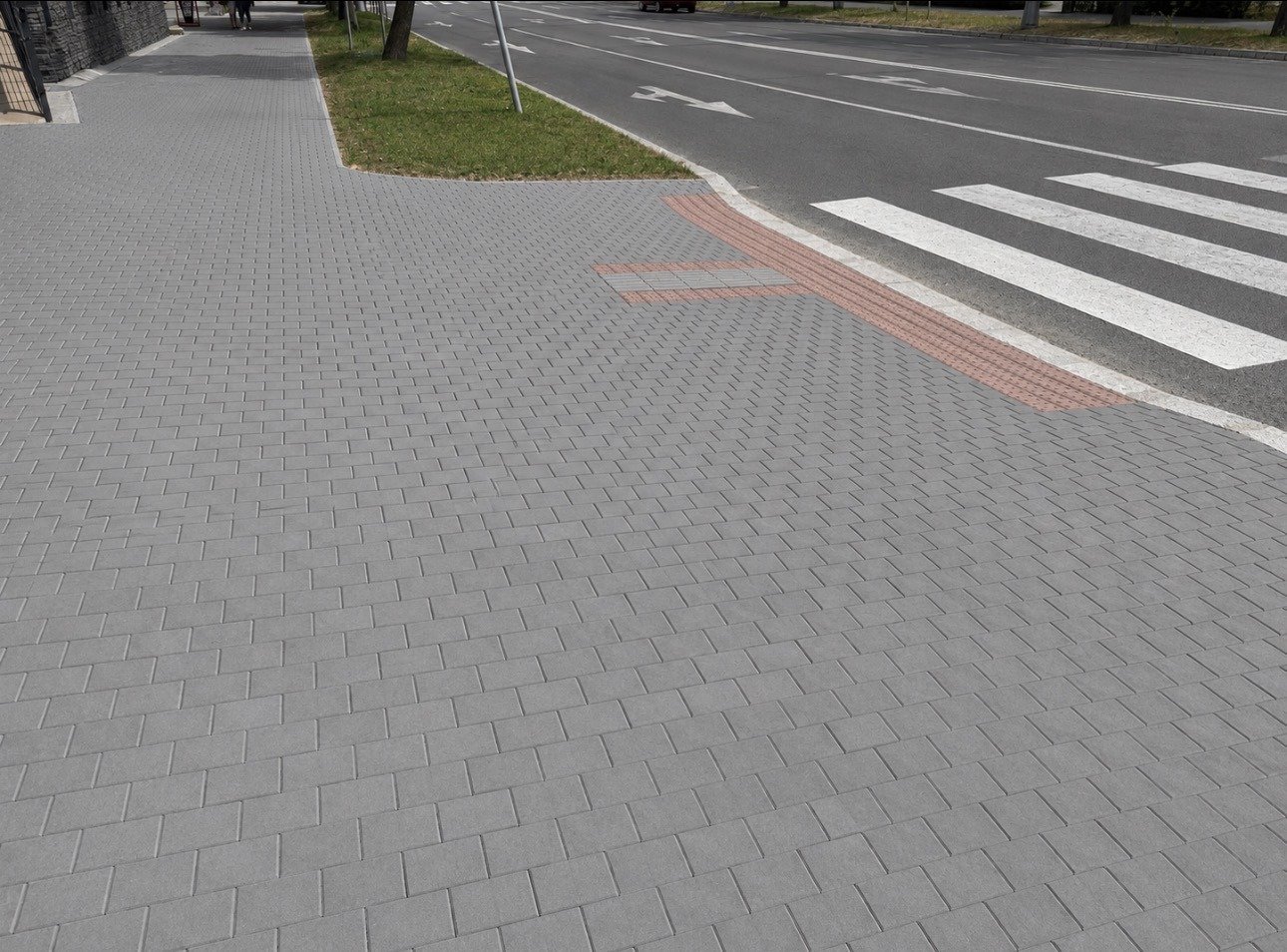 További járdaszakaszok újultak meg 3 jarda1