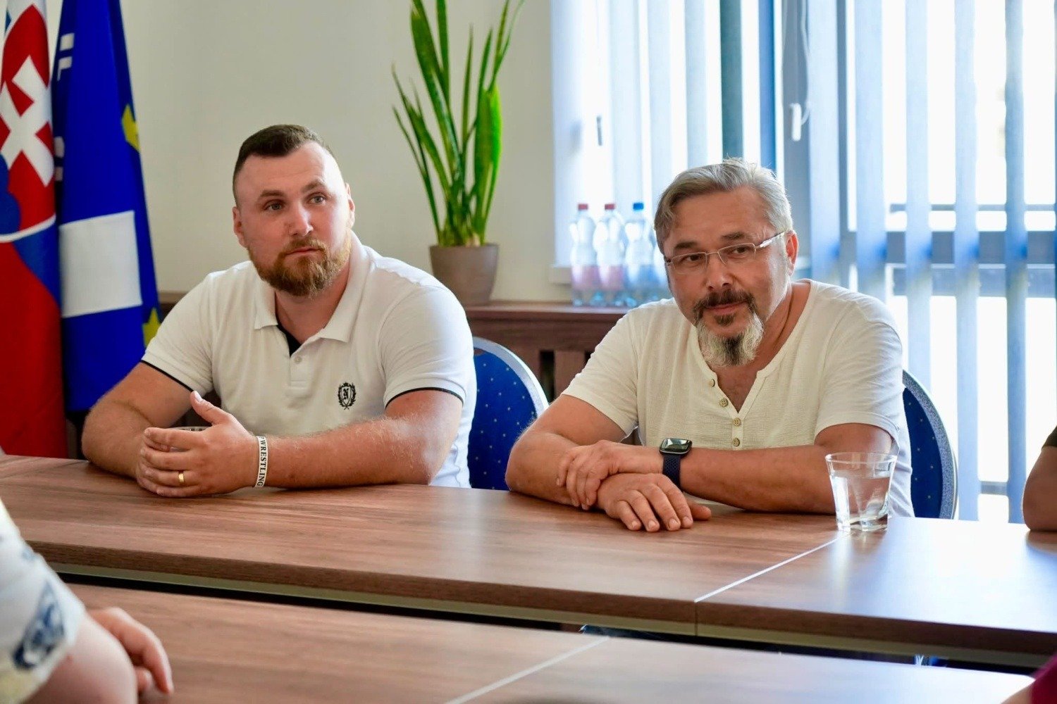 Négy emberéletet mentettek meg Gútán a Vág partján 2 766227083 1062844149475111 5495464824052747297 n