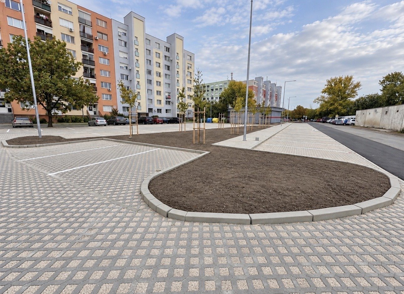 Csütörtöktől használhatók a singellői parkolók - további parkolók épülnek 6 valasztasok 2016 1